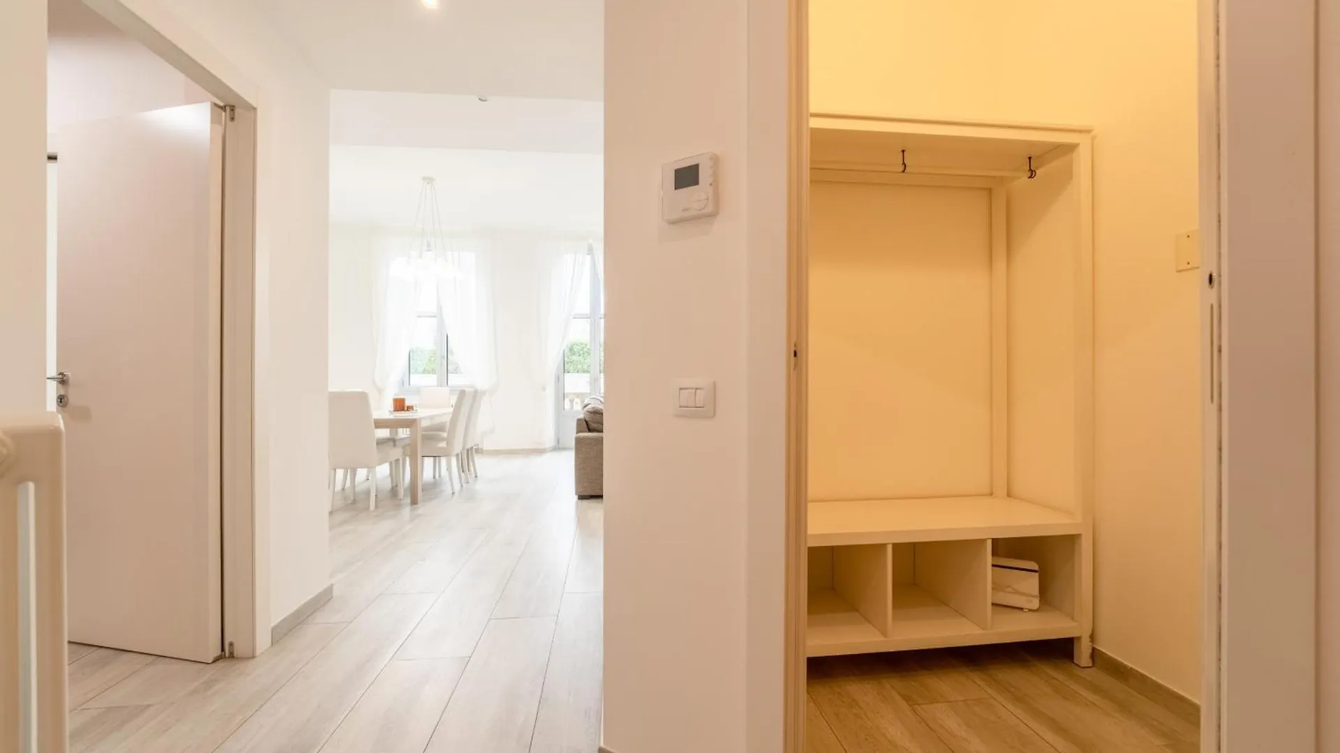 Mugiasca Modern Apartment By Wonderful Italy كومو 0*,