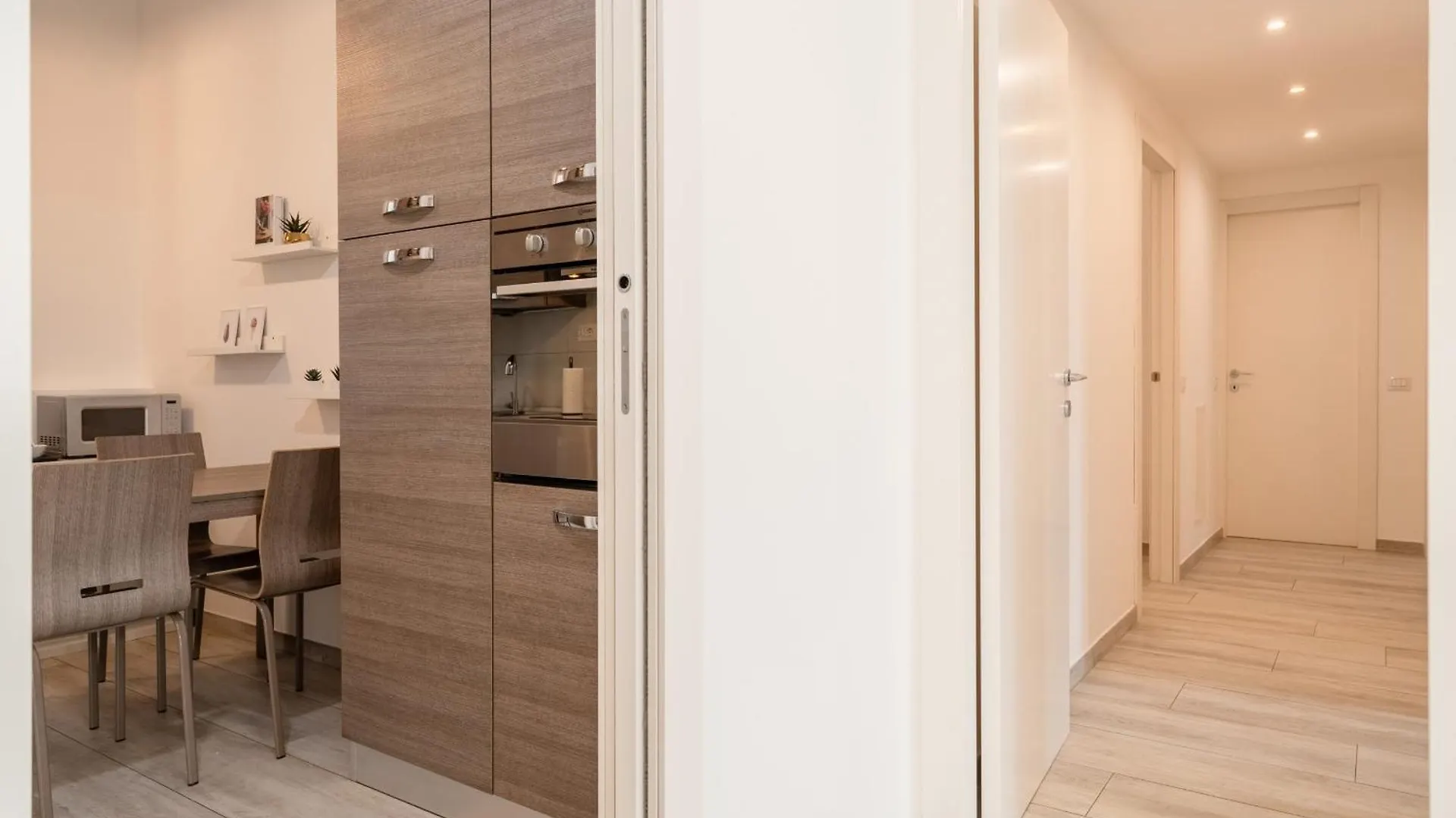 Mugiasca Modern Apartment By Wonderful Italy كومو 0*,