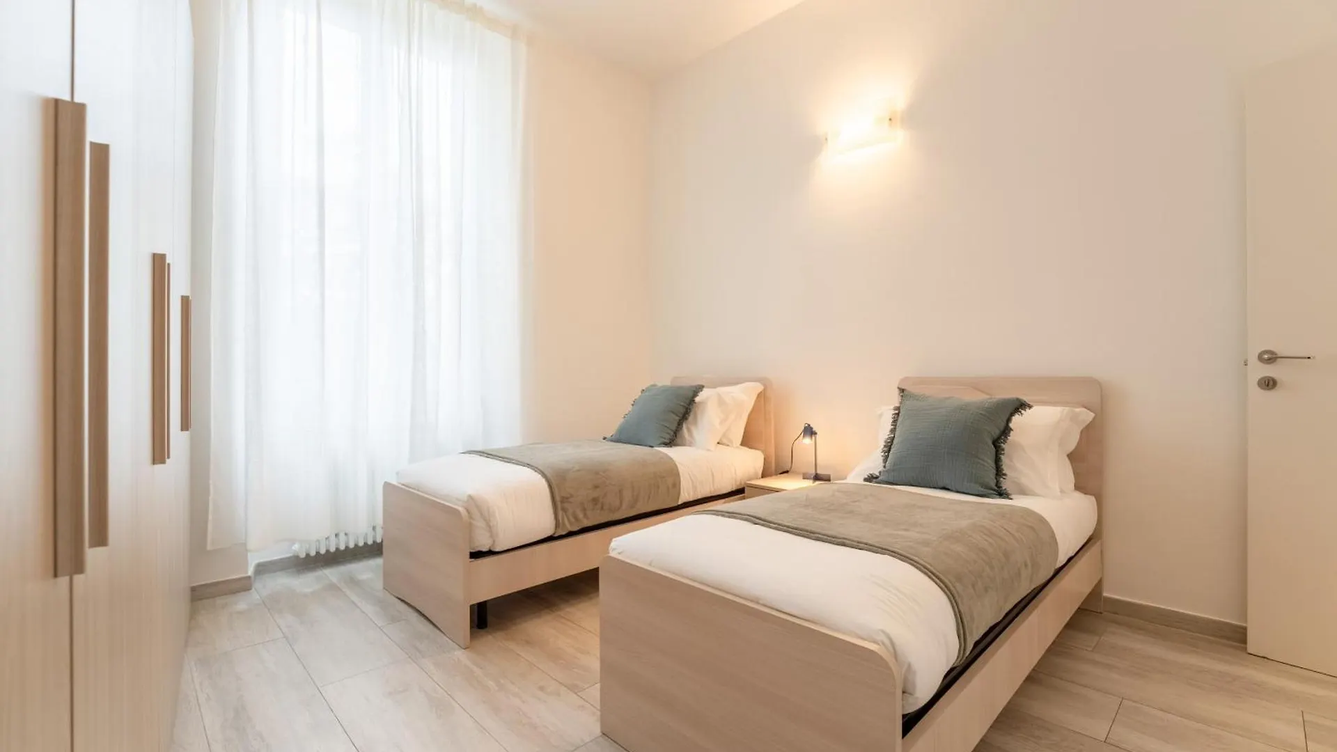 Mugiasca Modern Apartment By Wonderful Italy كومو