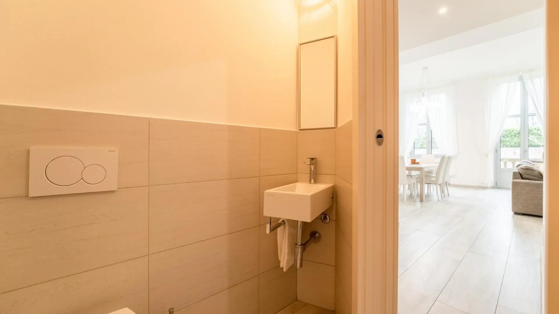 Mugiasca Modern Apartment By Wonderful Italy Como